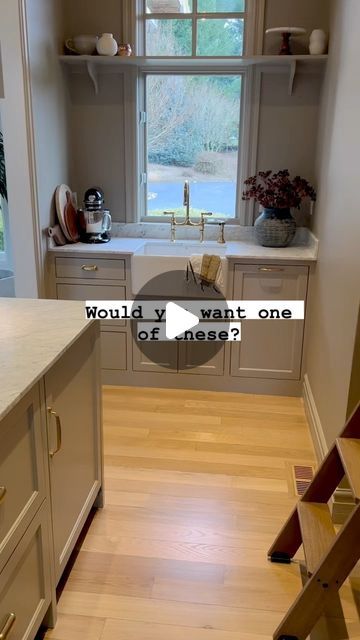 BROTHERS BUILDING LLC on Instagram: "Butlers pantry's are making a big come back and perfect for extra storage. In this one though, we added floor to ceiling cabinets with a built in ladder for easy access to things higher up. Would you want a butlers pantry in your house? Tell us in the comments. . . . #butlerspantry #kitchendesignideas #kitchendesigns #customkitchens #customcabinets #customhomebuilder #oregonhomes #luxurykitchendesign" Skullery Butler Pantry, Large Butlers Pantry, Butler Pantry Decor, To Ceiling Cabinets, Ceiling Cabinets, Crockery Cabinet, Floor To Ceiling Cabinets, Dream Pantry, Butlers Pantry