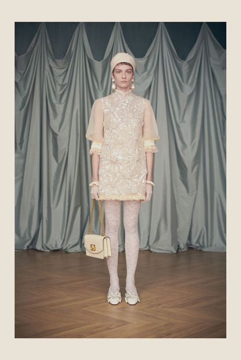 valentino alessandro michele surprise collection Embroidered Organza Dress, Valentino Resort, Valentino Collection, Eccentric Style, Karen Elson, To Wear, Organza Dress, Alessandro Michele, Mens Accessories Fashion