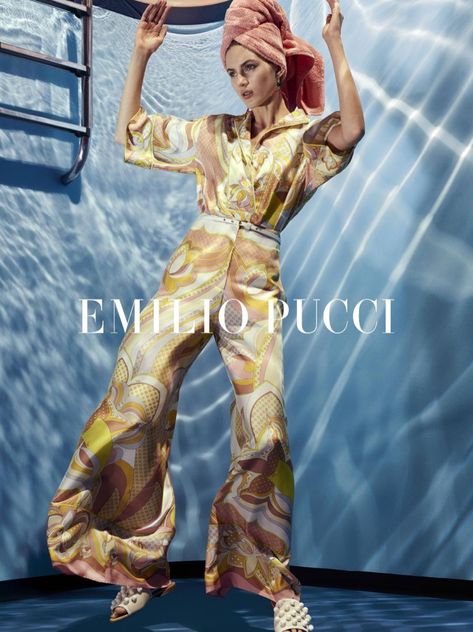 Valery Kaufman by Mel Bles for Emilio Pucci Spring 2018 ad campaign Valery Kaufman, Logos Retro, Amanda Wakeley, Campaign Fashion, Fashion Photography Inspiration, Emilio Pucci, Photoshoot Inspiration, Ad Campaign, Fashion Photoshoot