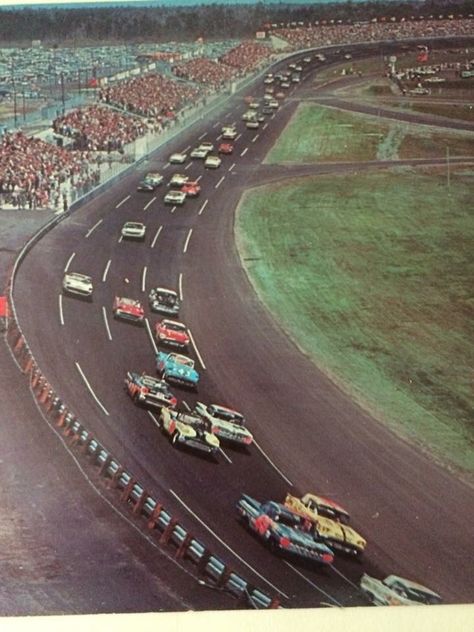 Vintage Nascar Aesthetic, Vintage Racing Aesthetic, Nascar Racing Aesthetic, Race Track Aesthetic, Nascar Aesthetic, Nascar Photos, Racing Baby, Nascar Cars, Nascar Race Cars