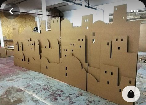 Bethlehem Village Display, Bethlehem Scene For Play, Nativity Scene Backdrop, Christmas Pagent Ideas, Cardboard Bethlehem Scene, Cardboard Nativity Scene Diy, Betlehem Christmas, Live Nativity Scene Ideas, Nativity Scene Decor Ideas