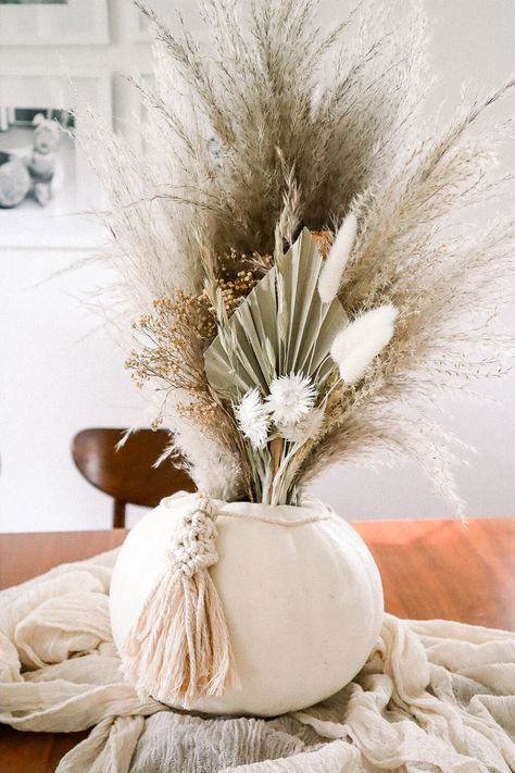 Pumpkin Boho Decor, Pampas Grass And Pumpkins, Black Gold Wedding Theme, Boho Pumpkins, Thanksgiving Luncheon, Pumpkin Bouquet, Boho Decorations, Boho Pumpkin, Macrame Tassel