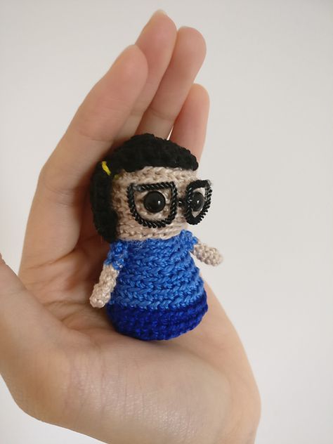 Crochet a Tiny Tina Belcher Amigurumi From Bob’s Burgers Louise Belcher Crochet Hat Pattern, Crochet Bobs Burgers Pattern, Bobs Burgers Crochet, Bobs Burger Crochet Pattern, Bobs Burgers Teddy, Bob’s Burgers Cross Stitch, Nerdy Crochet, Crochet Bob, Burger Party