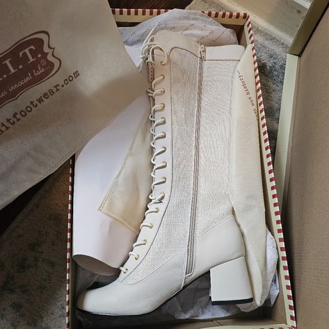 Size 9, Never Worn With Original Box. Excellent Condition And Good Quality Vintage Style Boot. Side Zip With Lace Up Detail. 70s Boots White, Vintage Riding Boots, White Boots Wedding Dress, Wedding Dress With Boots, White Wedding Boots, Lace Wedding Boots, White Lace Boots, Bride Boots, Planned Outfits