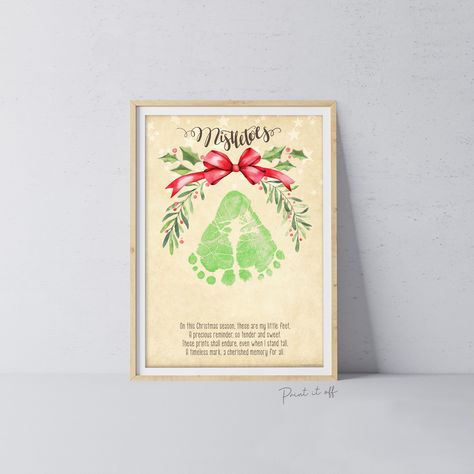 Mistletoes Footprint, Mistletoe Footprint, Craft Christmas, Footprint Art, Handprint Crafts, Crafts Christmas, Baby Memories, Kid Crafts, Cute Snowman