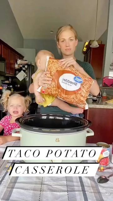 Taco Potato Casserole, Shredded Hash Browns, Crock Pot Tacos, Cheddar Cheese Soup, Crockpot Soup Recipes, Beef Casserole Recipes, Crockpot Recipes Beef, Crockpot Dishes, Hash Browns