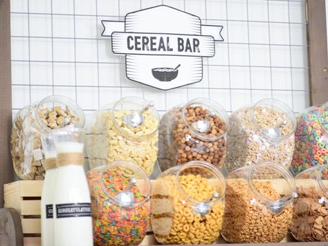 DIY Graduation Party Cereal Bar Cereal Bar At Wedding, Cereal Bar Party Ideas, Wedding Cereal Bar, Cereal Party Ideas, Cereal Bar Wedding, Cereal Buffet Bar, Cereal Bar Party, Cereal Bars Party, Cereal Theme