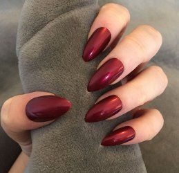 Red Metallic Nails, Ongles Gel French, Nails Metallic, Metallic Nails Design, Red Nail Art Designs, Metallic Nail Art, Metallic Nail, Red Nail Art, Red Manicure