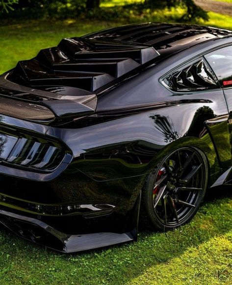 Mustang Gtr, Black Mustang, Cars Mustang, Muscle Cars Mustang, Modern Muscle Cars, Mustang Ecoboost, Mustang Car, Mustang Gt500, Wide Body Kits