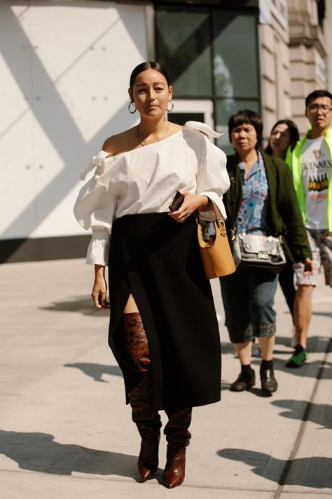 Racheal Wang, Mid Size Street Style, Rachel Wang, Rachael Wang, New York Outfits, New York Fashion Week Street Style, Style Rules, Personal Style Inspiration, What To Wear Today