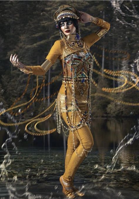 Jibaro Siren, Fantasy Egypt, Siren Cosplay, Villain Oc, Halloween Customs, Belly Dance Costumes, Creature Concept Art, Creature Concept, Clothing Ideas