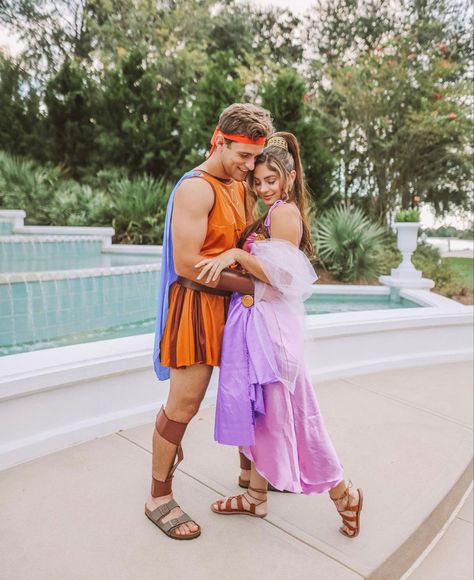 Disneyland Halloween Costumes, Meg Costume, Hercules Costume, Disney Couple Costumes, Oogie Boogie Costume, Disney Winter, Boo Bash, Disney World Halloween, Disneyland Halloween