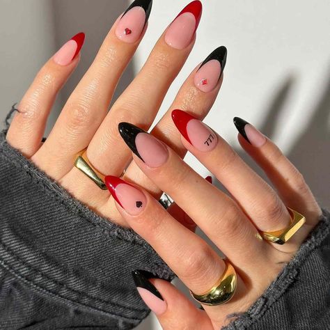 Perfect nauils for a trip to Las Vegas Short Nails Witchy, Vegas Inspired Nails, Mafia Nails, Red Black Nails, Vegas Nails, Witchy Nails, Nails Yellow, January Nails, Red Nail Designs