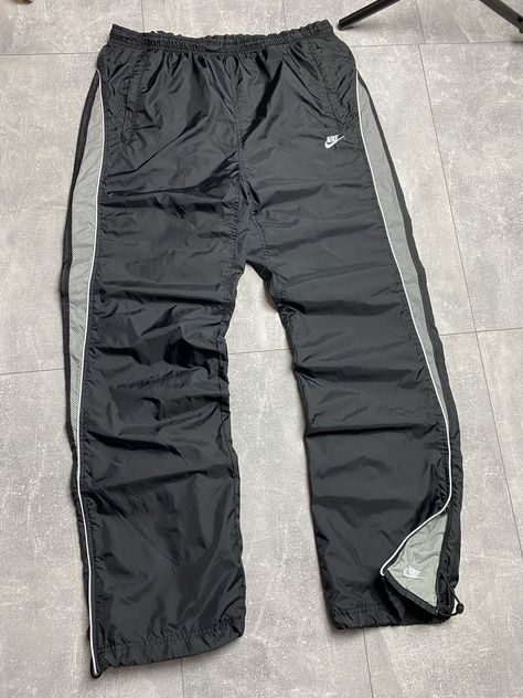 Vintage Y2K Nike Nylon Drill Track Pants Nike Vintage Pants, Nike Vintage Track Pants, Nike Track Pants, Men's Bottoms, Nylon Pants, Youtube Logo, Nike Sweatpants, Nike Vintage, Y2k Nike