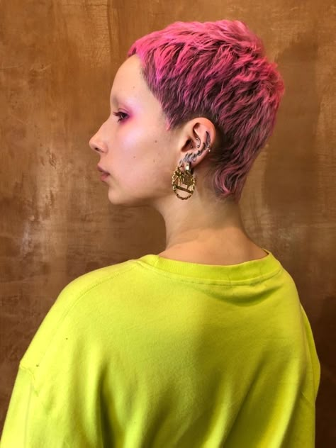 SLATE/Hblive No 7: Pink Pixie mullet – slate Hair Education Mullet Haircut Long, Pixie Mullet Haircut, Short Pixie Mullet, Coloured Pixie Cut, Pink Short Hair, Pixie Mullet, Pink Pixie, Short Mullet, Hair Education