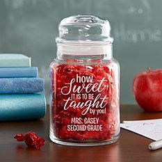 Unique Teacher Appreciation Gifts, Reward Jar, Appreciation Gifts Diy, Teacher Appreciation Gifts Diy, Teacher Valentine Gifts, Glass Candy Jars, Treat Jar, Teachers Day Gifts, Teacher Apple