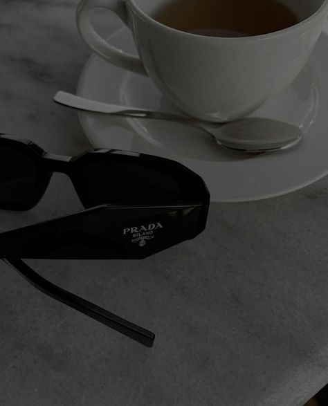 L Aesthetic, Prada Aesthetic, Archery Club, Sunglasses Aesthetic, Workout Pics, Dark Sunglasses, Aesthetic Coffee, Classy Aesthetic, Prada Sunglasses