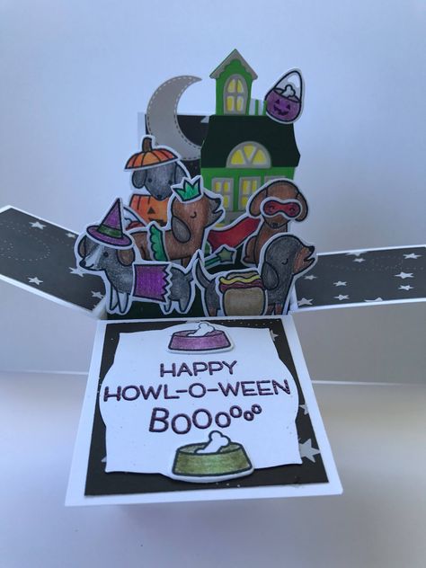 Halloween Pop Up Cards, Halloween Box, Dog Pop, Halloween Outfit Ideas, Not So Scary Halloween, Pop Up Box, Pop Up Box Cards, Halloween Greetings, Halloween Store