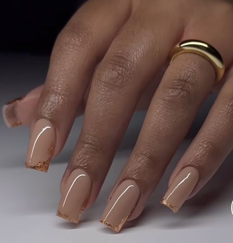 Bridal Nails Dark Skin, Nude Gel Nails Short, Nails For Dark Hands, Nail Designs For Brown Skin, French Tips Black Women, Nails For Black Skin, Neutral Nails Black Women, Moto Nails, Classy Nails Black Women