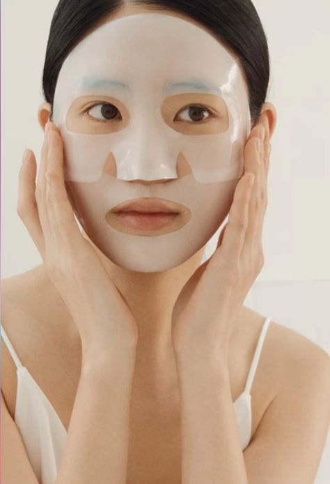 💦 DEEP HYDRATION
😍 PORE TIGHTENING & FIRMING
💪 STRENGTHEN THE SKIN’S BARRIER
🌱 HYPOALLERGENIC Biodance Collagen Mask, Biodance Mask, Minimizing Pores, Anti Aging Skincare Routine, Jelly Mask, Wrinkle Free Skin, Mask Aesthetic, Collagen Mask, Film Pictures