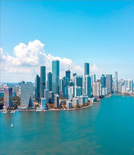 Modern Miami, South Beach Florida, Miami Skyline, Miami City, Miami Travel, Fort Lauderdale Beach, Flying Carpet, Skyline Silhouette, Downtown Miami