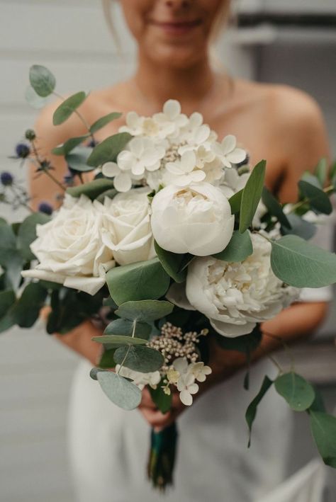 White Peonies With Eucalyptus, White Bidermaer, White Peony Bridal Bouquet With Greenery, Off White Flower Bouquet, Peonies Eucalyptus Bouquet, White Peonies And Eucalyptus Bouquet, Eucalyptus Peony Wedding, Peonies With Eucalyptus, Bidermaer Ideas