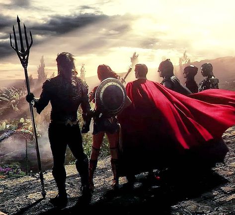 lovely shot indeed. @justiceleagu Battle Wallpaper, Black Adam Shazam, Justice League 2, Zack Snyder Justice League, Justice League Characters, Justice League Aquaman, Wallpaper Engine, Superman Dawn Of Justice, Superman Man Of Steel