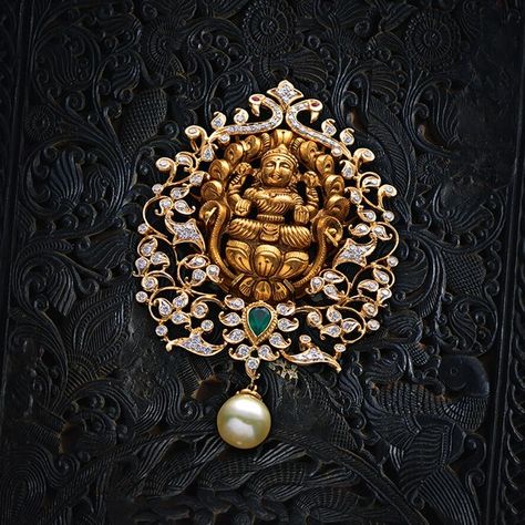 Latest gold pendant designs Gold Pendant Designs, Indian Diamond Jewellery, Pendant Designs, Gold Temple Jewellery, Antique Gold Jewelry Indian, Diamond Pendants Designs, Antique Jewellery Designs, Gold Jewelry Simple Necklace, Gold Necklace Indian Bridal Jewelry