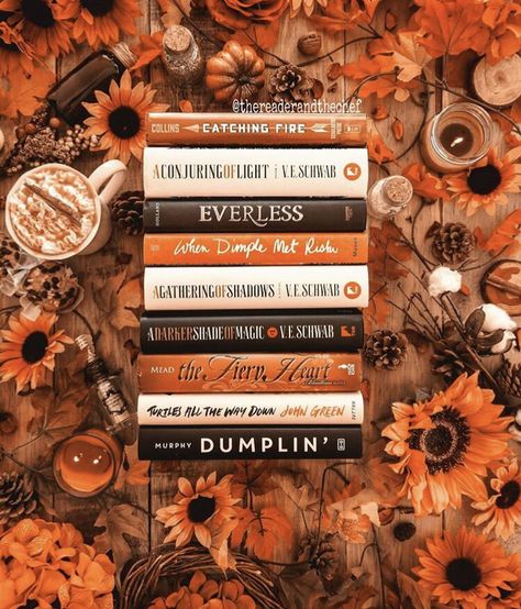 Spooky Book Aesthetic, Cozy Fall Books To Read, Autumn Reading Aesthetic, Fall Books Aesthetic, Autumn Hobbies, Autumn Aesthetic Books, Autumn Books Aesthetic, Fall Book Aesthetic, Fall Tbr