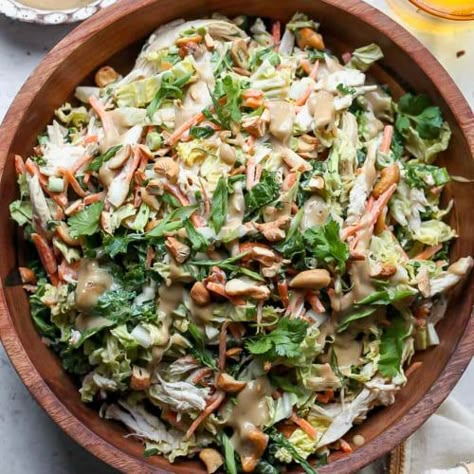 Chicken Cashew Crunch Salad - Dishing Out Health Cashew Crunch Salad, Asian Crunch Salad, Salad Carrot, Entree Salads, Salad Cabbage, Cashew Crunch, Salad Asian, Chicken Cashew, Vegan Chicken Salad