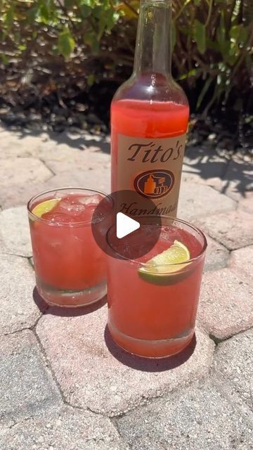 Viral Drinks Media on Instagram: "Tito’s + Kool Aid = The perfect combo 🔥 (via officialletsturnup) #cocktails #drinks #koolaid #titos" Kool Aid Cocktails, Koolaid Vodka Drinks, Titos And Koolaid, Titos Vodka Drinks Easy, Tito's Cocktails, Titos Vodka Drinks, Titos Vodka Recipes, Vodka Drinks Easy, Mixed Cocktails