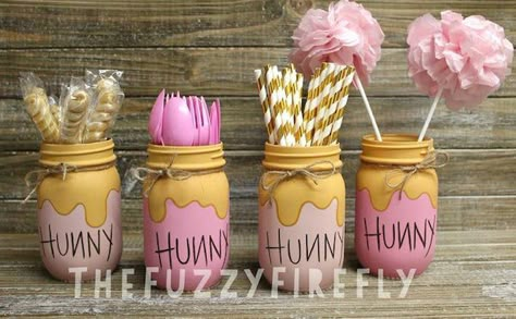 Pooh Bear Party, Pooh Baby Shower Ideas, Pooh Bebe, Baby Piglets, Winnie The Pooh Themes, Food Decorations, Pooh Birthday, Winnie The Pooh Baby Shower, Baby Shower Theme Decorations