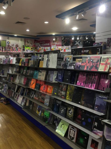 Kpop Album Astethic, Kpop Album Shopping Aesthetic, Kpop Album Aesthetic Collection, K-pop Albums Aesthetic, Kpop Album Store, Kpop Store Aesthetic, Kpop Albums Aesthetic, Kpop Albums Collection, Kpop Album Collection