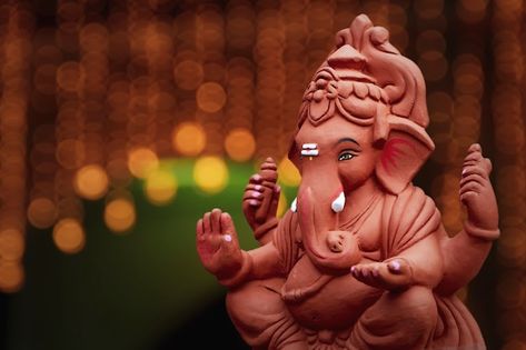 Indian ganesha festival , lord ganesha | Premium Photo #Freepik #photo #indian-god #hindu-god #lord #hindu Best Wallpapers For Laptop, Ganesh Pic, Ganesha Festival, Eco Friendly Ganesha, Clay Ganesha, Ganesh Festival, Ganpati Songs, Ganpati Bappa Wallpapers, Hd Wallpapers For Laptop