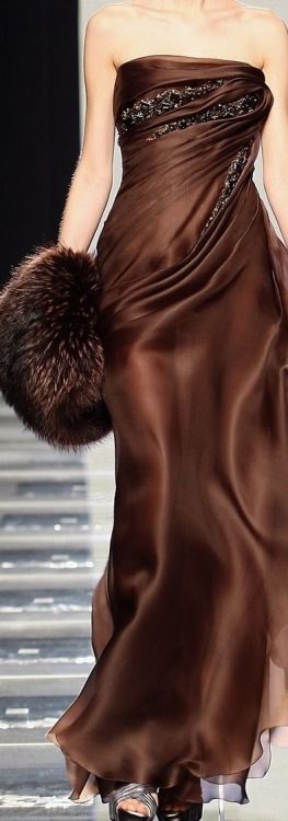 Tony Ward, فستان سهرة, Moda Vintage, Gorgeous Gowns, Brown Dress, Brown Fashion, Beautiful Gowns, Couture Fashion, Gorgeous Dresses