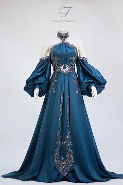 Moon Clothing, Moon Dress, Fall Wedding Guest Dress, Fantasy Dresses, Fantasy Gowns, Medieval Dress, فستان سهرة, Fairytale Dress, Fantasy Dress