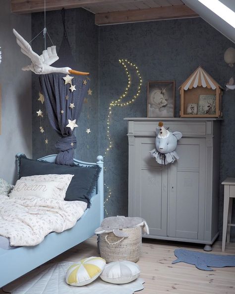 TOP TEN INSTA KIDS ROOMS WINTER 2023 - Kids Interiors Blue Childrens Bedroom, Blue Kids Bedroom, Cloud Bedroom, Childrens Bedroom, Rose Pillow, Boys Rooms, Boy’s Room, Shared Room, Bold Wallpaper