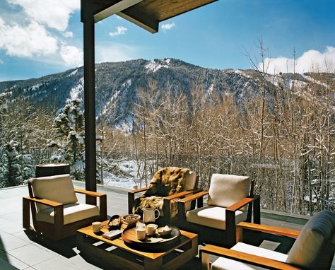 Aspen Ski Lodge, Aspen Vacation, House Foyer, Cozy Inn, Aspen Ski, Aspen House, Aerin Lauder, Ski House, Ski Chalet