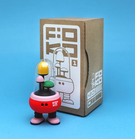 F:OKO 3D printed toy on Behance Toys Packaging Design, Action Figure Packaging Design, Art Toy Packaging, Toy Packaging Design Boxes, Toy Blender, Vinyl Toys Art, Art Toy Blind Box, Designer Toys Vinyl, Japan Graphic Design