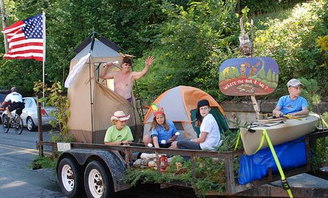 Relay for Life - Fishin' in the dark / Nitty Gritty theme Camping Parade Float Ideas, Camping Float Parade, Camping Parade Float, Camping Theme Parade Float, Cub Scout Christmas Parade Float Ideas, Cub Scout Parade Float Ideas, Kids Parade Floats, Holiday Parade Floats, Parade Float Theme