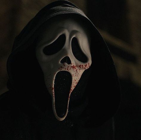 Ghostface Pfp Icon, Scream 6 Ghostface, Ghostface Couple, Ghostface Icons, Scream Pfp, Scream Wallpapers, Scream Aesthetic, Scream 3, Scream Franchise