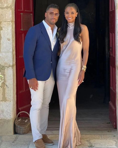 Ciara & Russell Wilson Fanpage’s Instagram post: “The Wilsons attend a wedding in France. Congratulations to the lovely couple. (2nd pic). | Swipe 🇫🇷 - - - - #russellwilson #ciara…” Mrs Wilson, Ciara Wilson, Black Marriage, Ciara And Russell Wilson, Ciara And Russell, Wedding In France, Russell Wilson, Black Love Couples, France Wedding