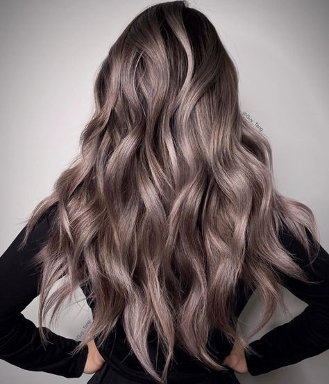 Rose Mauve Hair with Silver Highlights Dark Silver Hair, Silver Blue Hair, Silver Hair Dye, Ashy Hair, Long Silver Hair, Silver White Hair, Silver Blonde Hair, Ash Hair Color, Silver Hair Color