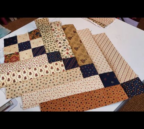 Table Runner Using Jelly Roll, Jellyroll Table Runner Patterns, Braided Table Runner Pattern, Friendship Braid Quilt, Friendship Braid Table Runner, Braided Table Runner Pattern Free, Friendship Braid Quilt Pattern, French Braid Table Runner Free Pattern, Jelly Roll Table Runner Patterns Free