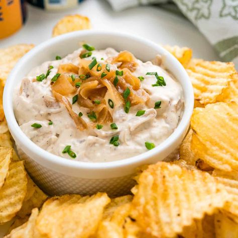 Caramelized Onion Dip Sourcream Onion Dip Recipe, Sour Cream And Onion Dip Recipe, Hot Caramelized Onion Dip, Baked Caramelized Onion Dip, Party Appetizers For A Crowd, Sour Cream And Onion Dip, Vegan Caramelized Onion Dip, Carmalized Onion Chip Dip, Dip For Parties