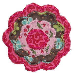 Raggedy Flowers Applique French Rose Quilt Tutorial Free Pattern, Applique Designs For Women, Applique Templates Printable Free, Applique Patterns Free Printable, Rose Garden Quilt, Fabrics Flowers, Flowers From Fabric, Cherry Fabric, Scrap Fabric Ideas