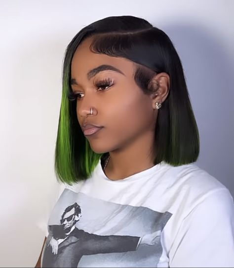 Two Toned Quick Weave, Bob Wig Ideas Black Women, Quick Weave Bob Peekaboo, Side Bobs Black Women, Bob With Color Underneath Black Women, Birthday Bob Hairstyle, Bob Wig Color Ideas Black Women, Peekaboo Hair Color Black Women Bob, Peek A Boo Bob Black Women