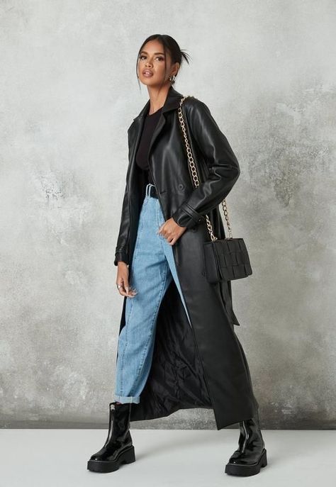 Our favorite black leather coat! Leather Coat Outfit, Winter Coat Outfits, Trench Coat Outfit, Black Leather Coat, Long Leather Coat, Leather Jacket Outfits, Trench Coat Black, Leather Trench Coat, Coat Outfits