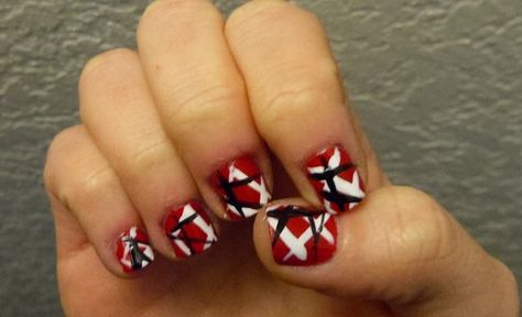 im doing this to my nail! <3 Its the design on Eddie Van Halen's guitar Frankenstein<3 <3 Guitar Nails, Van Halen Guitar, Eddie Van Halen, Toe Nail Designs, Van Halen, My Nails, Gel Nail Art, Nails Nails, Nails Nailart