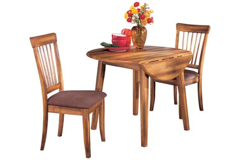 Berringer Dining Table and 2 Chairs Set | Ashley Furniture HomeStore Studio Makeover, Brown Dining Room, Country Style Furniture, Brown Dining Table, Round Dining Room Table, Set Meja Makan, Dining Table Rustic, 3 Piece Dining Set, Round Dining Room